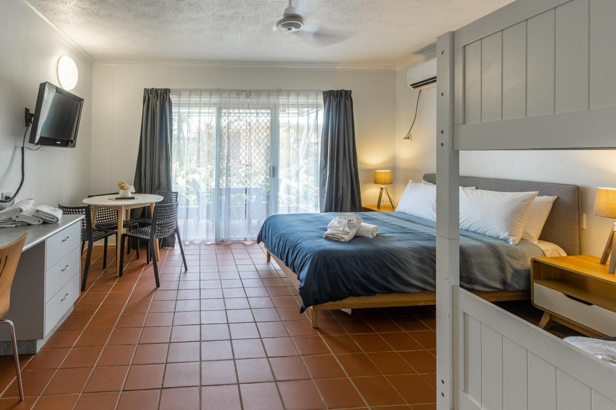 Whitsunstays - The Resort By The Sea Mackay Bilik gambar